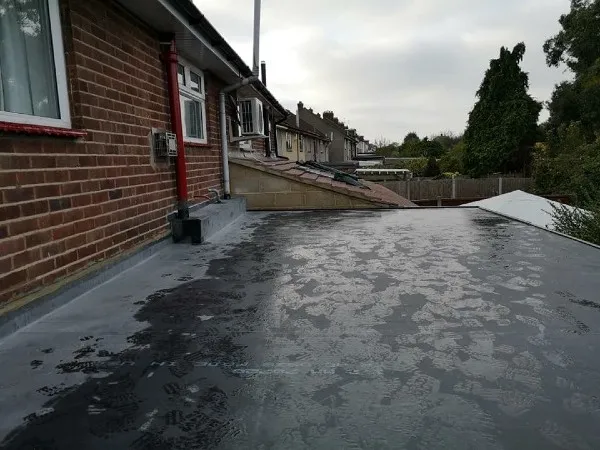 Flat roof epdm