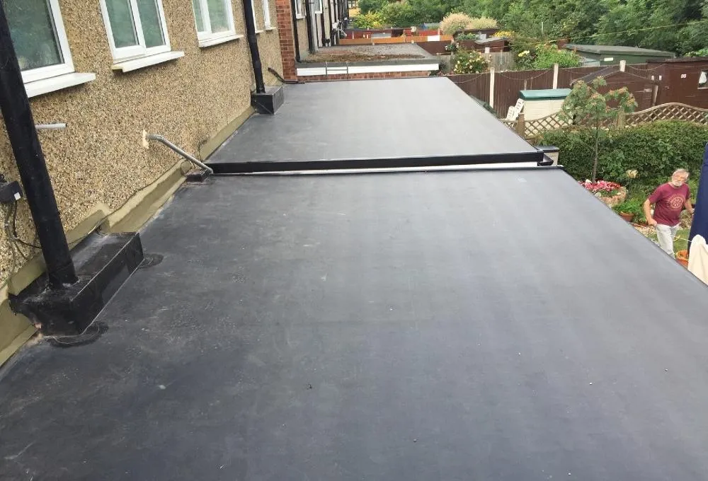 Flat roof